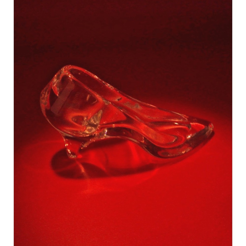 VINTAGE GLASS SLIPPER CRYSTAL  CINDERELLA